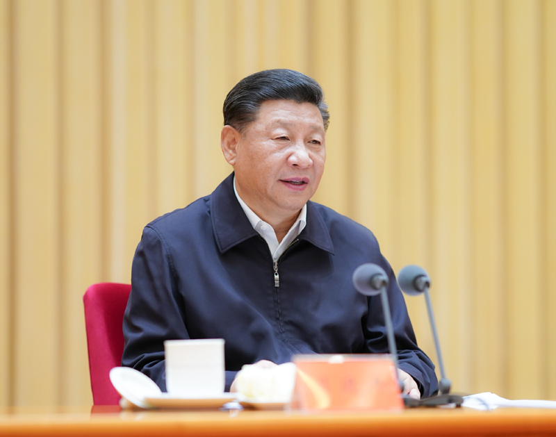 　　7月9日，中央和國家機(jī)關(guān)黨的建設(shè)工作會(huì)議在北京召開。中共中央總書記、國家主席、中央軍委主席習(xí)近平出席會(huì)議并發(fā)表重要講話。 新華社記者 鞠鵬 攝